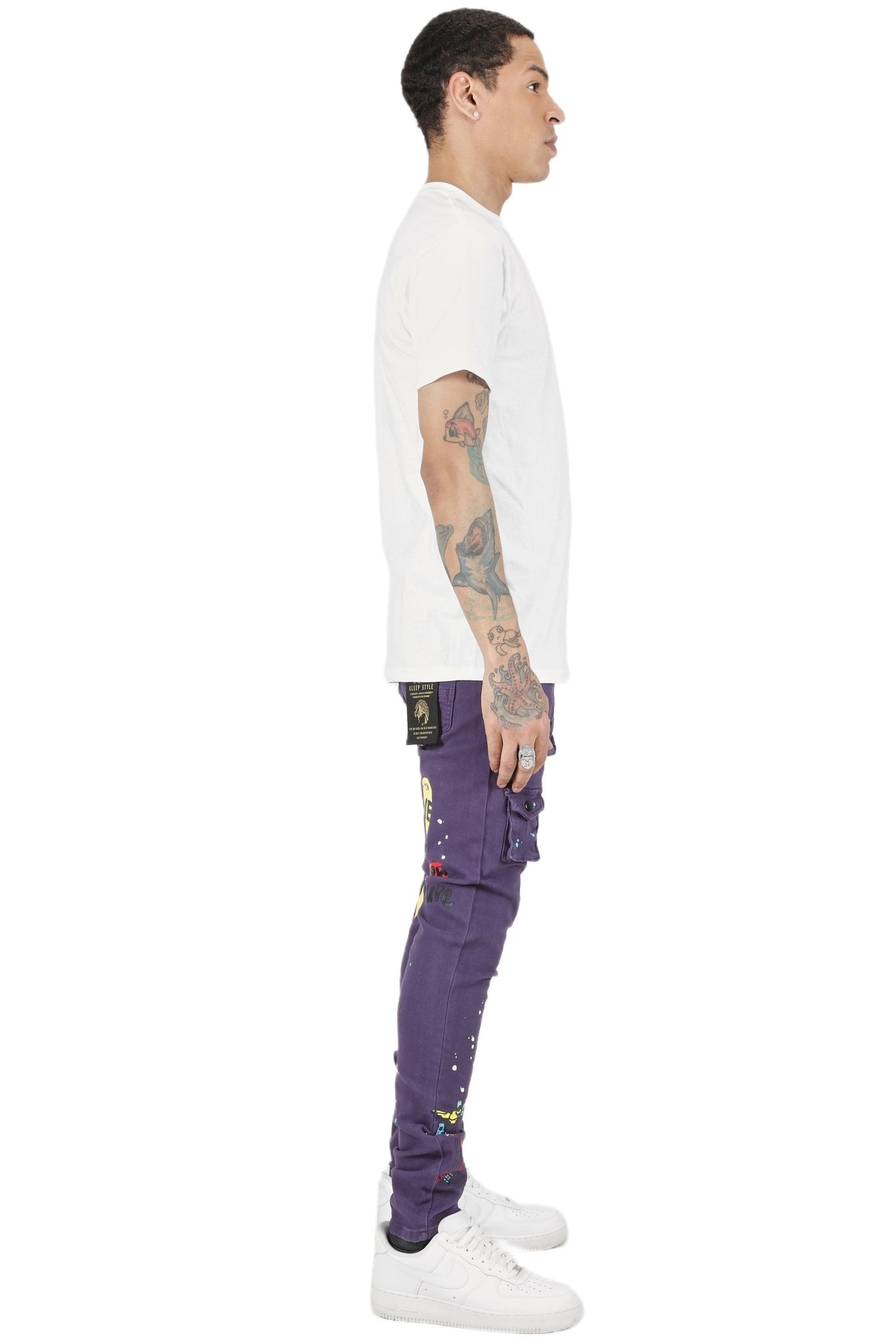 Cardi Men's premium skinny twill cargo pants.