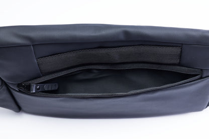 Wallace | Oxford Shoulder Bag