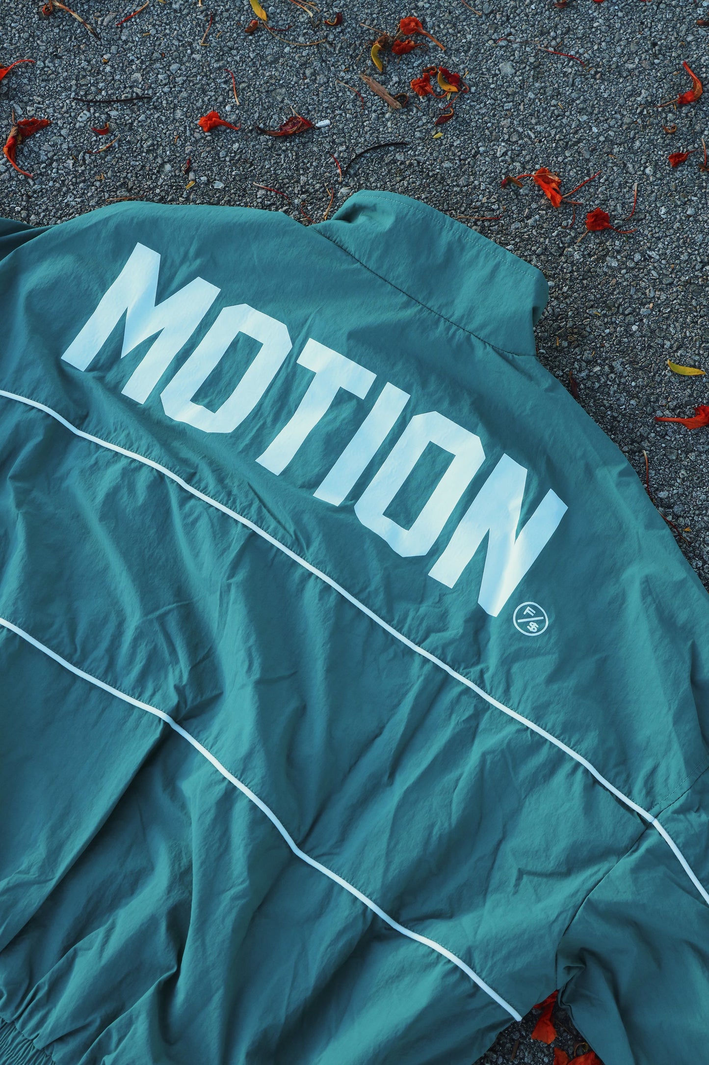 MOTION Nylon Shorts (Green)