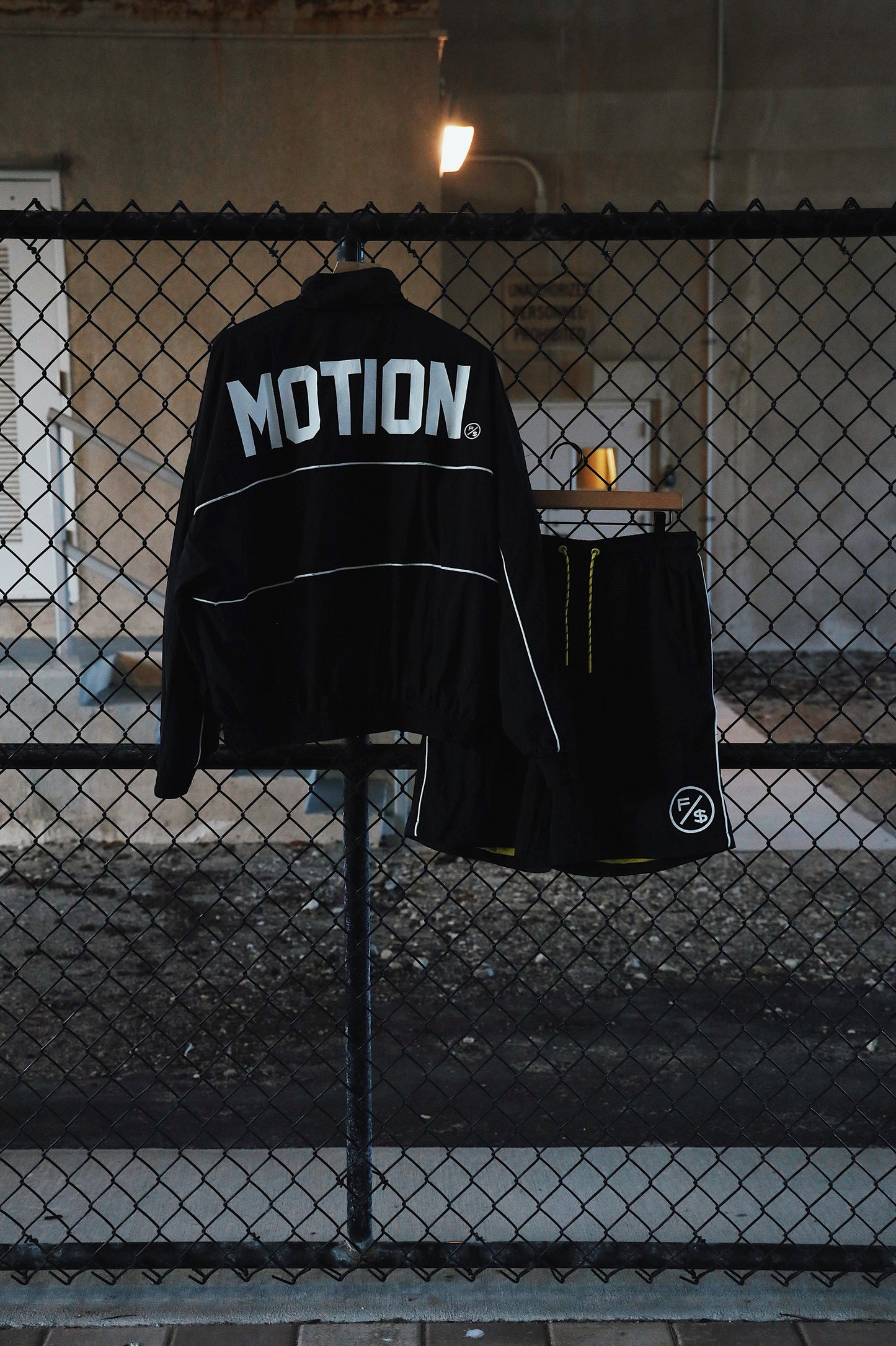 MOTION Nylon Shorts (Black)