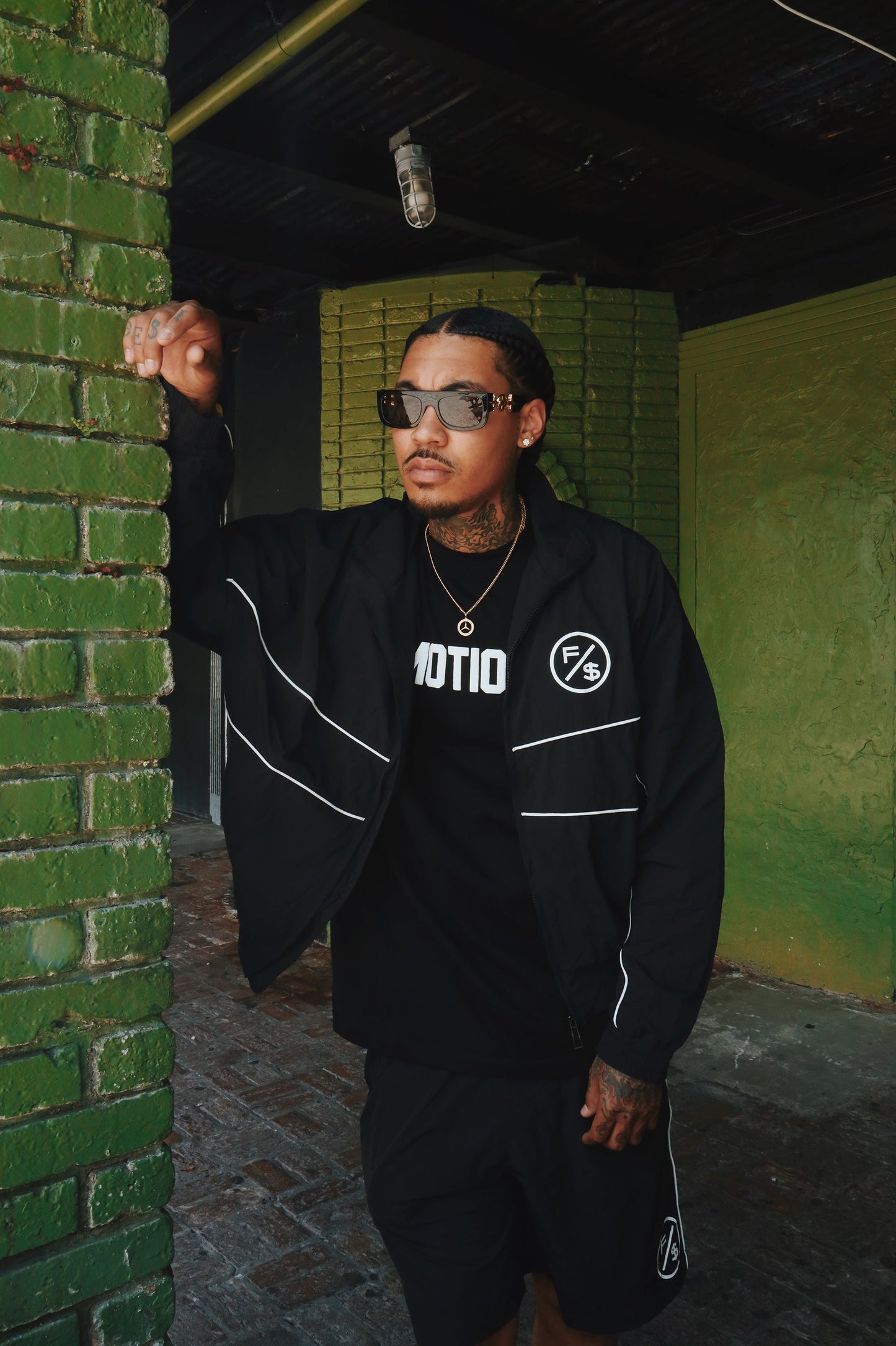 MOTION Nylon Jacket (Black)