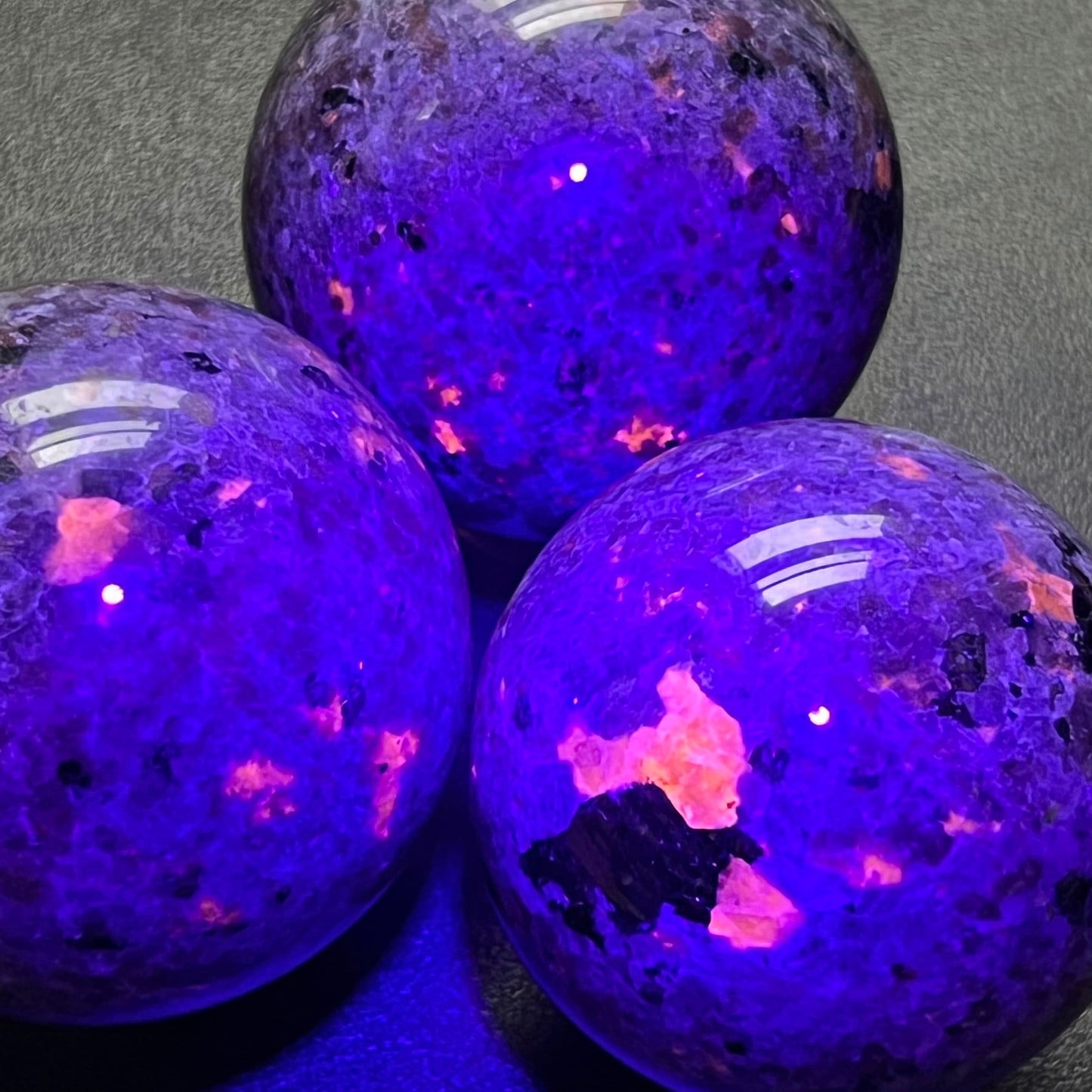 Syenite Spheres ( Set Of 3 ) Large (2.5-3 Inches)( UV Reactive ) Bulk Wholesale Lot Large Polished Carving