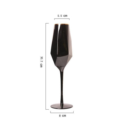 Geometric Elegance: Discover the Charm of Decorative Wine Glasses