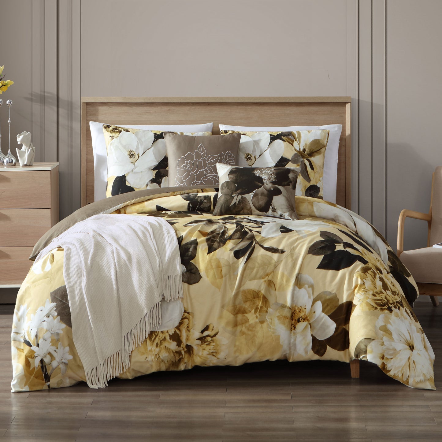 Bebejan Yellow Magnolia 100% Cotton 5 Piece Reversible Comforter Set