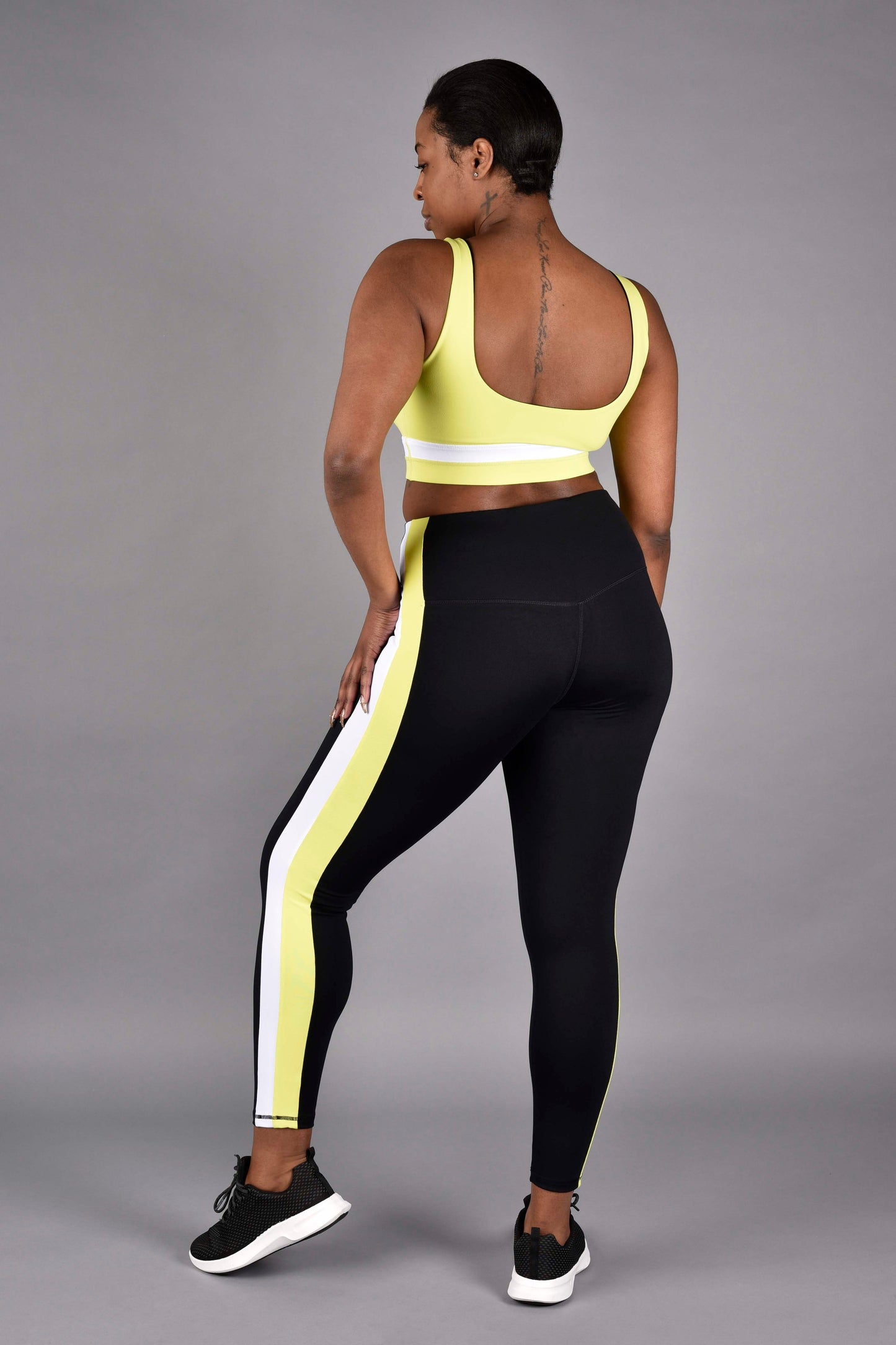 Teagan Reversible Matte Luxe Sports Bra in Neon Black Combo