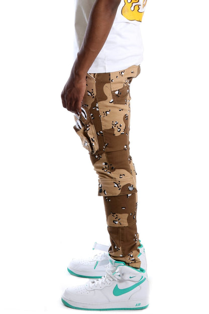 MONT Men's premium twill desert camo pattern cargo pants.