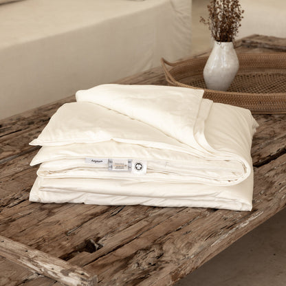 Mulberry Silk-filled Duvet Insert with Organic Cotton Shell