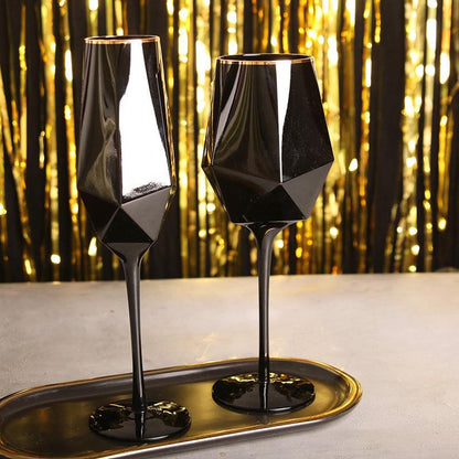 Geometric Elegance: Discover the Charm of Decorative Wine Glasses