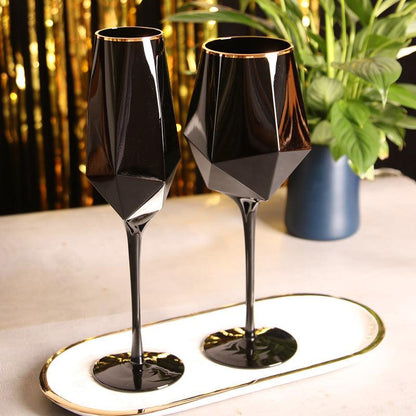 Geometric Elegance: Discover the Charm of Decorative Wine Glasses