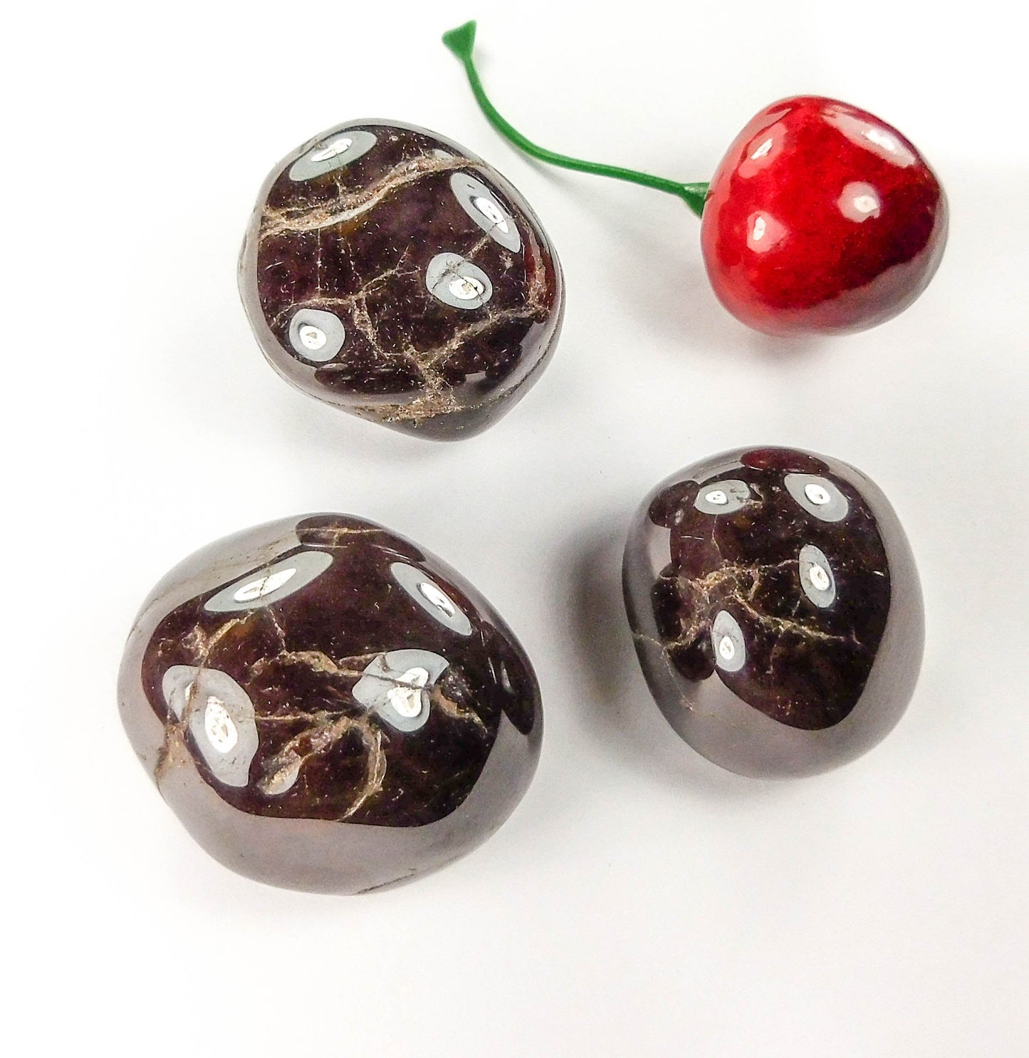 Cherry Garnet Tumbled (3 Pcs) Gemstone Polished Crystal