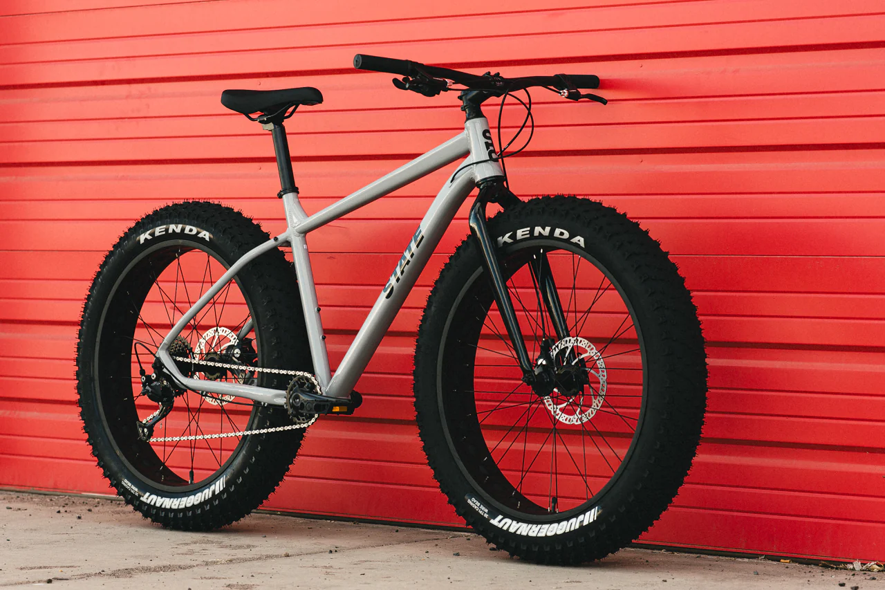 6061 TRAIL+ FAT BIKE - STONE GREY