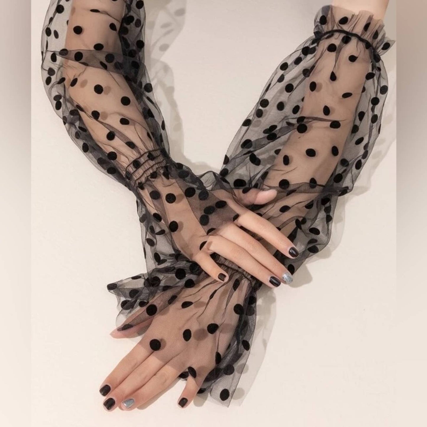 Black Polka Dot Print Mesh Arm Pull Up Arm Sleeves Glove